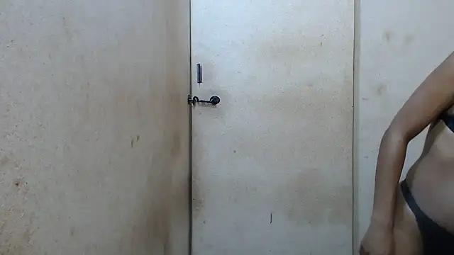 SweetSlender01 online show from 11-11-25, 10:15