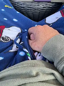 Chris2201hdb online show from 02-17-26, 03:53