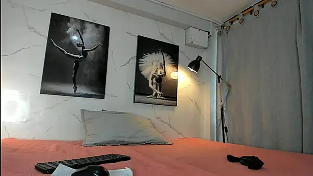 David niet online show from 10-30-25, 05:43