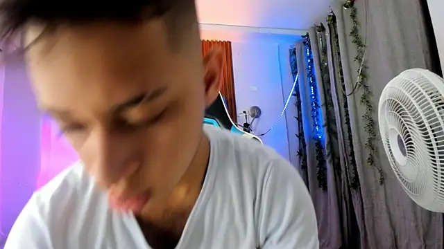 David niet online show from 10-27-25, 05:36