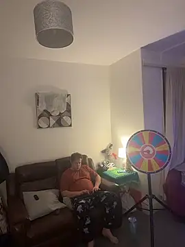 Snapshot of yourmaster2025 chatting on 11-11-25, 11:20 yourmaster2025 online show from 11-11-25, 11:20