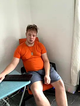 Snapshot of yourmaster2025 chatting on 09-10-25, 02:16 yourmaster2025 online show from 09-10-25, 02:16