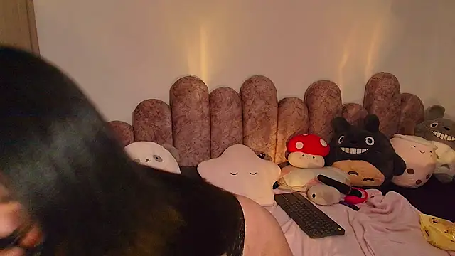 Claiborne Morris online show from 10-25-25, 01:27