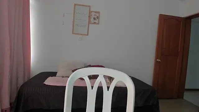 Ana  Pink online show from 03-31-26, 10:34