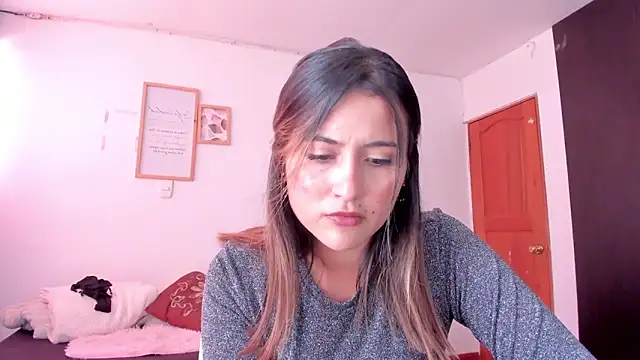 Ana  Pink online show from 03-16-26, 08:00