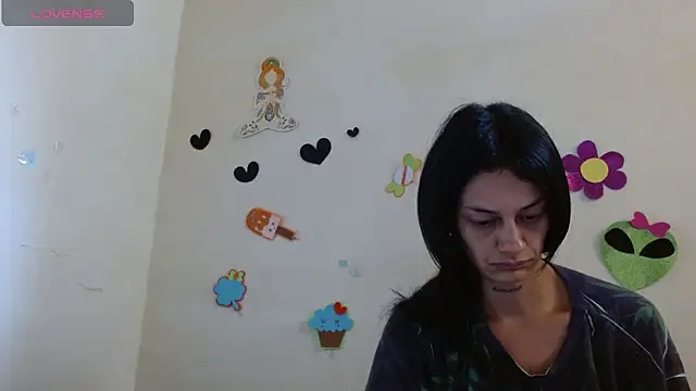 Akasha001 online show from 11-23-25, 04:06