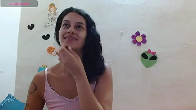 Akasha001 online show from 11-11-25, 03:56