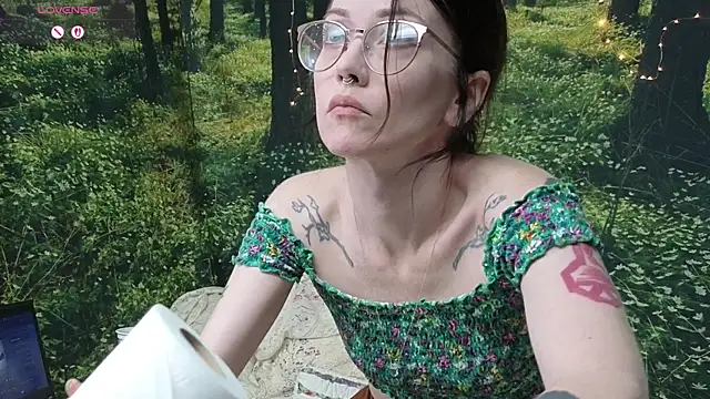 kohlbird online show from 10-01-25, 04:17