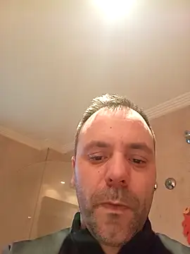 manchego85 online show from 02-15-26, 05:23