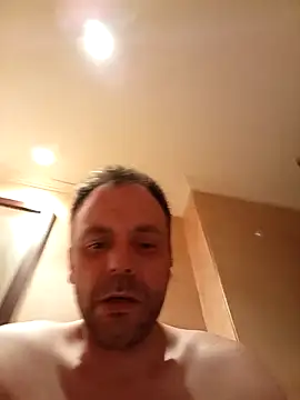 manchego85 online show from 06-21-26, 01:22