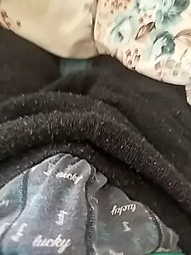 Snapshot of Tolgaistanbul34 chatting on 04-06-26, 11:33 Tolgaistanbul34 online show from 04-06-26, 11:33