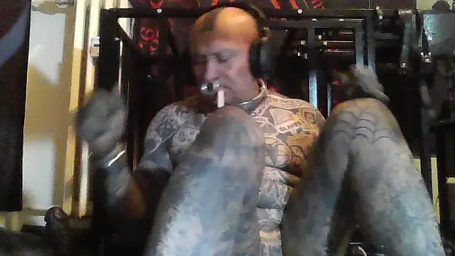 Snapshot of object857 chatting on 02-04-26, 08:37 object857 online show from 02-04-26, 08:37