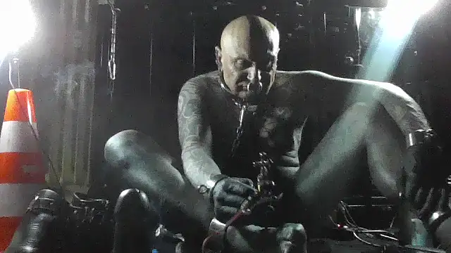 Snapshot of object857 chatting on 02-27-26, 02:17 object857 online show from 02-27-26, 02:17