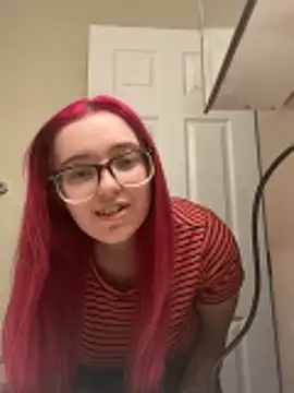 MommaBigTits24 online show from 03-13-26, 07:08