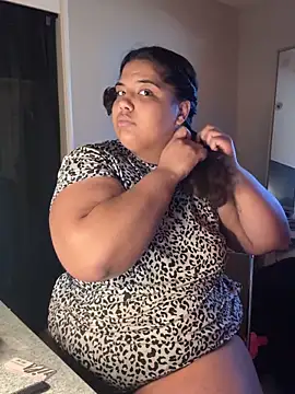 1n0nlythroat online show from 02-08-26, 10:18