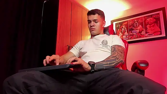 ALPHA DOMINUS  online show from 12-19-25, 04:16