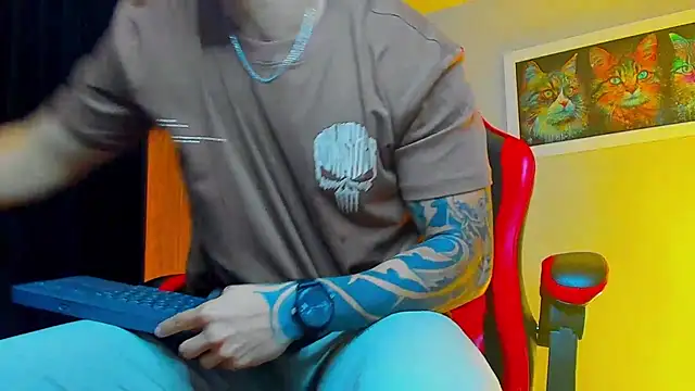 ALPHA DOMINUS  online show from 10-04-25, 03:52