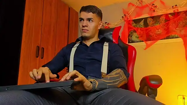 ALPHA DOMINUS  online show from 10-25-25, 04:00