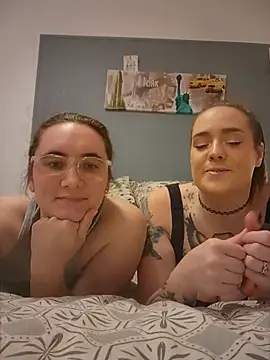 AndHerXO online show from 07-11-26, 02:28
