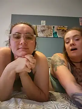 AndHerXO online show from 06-21-26, 03:51