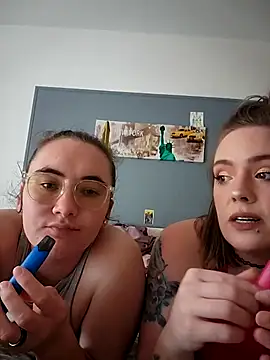 AndHerXO online show from 02-21-26, 03:58