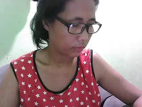 HotLadyPinay32 online show from 05-01-26, 10:20