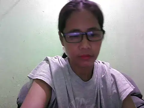 HotLadyPinay32 online show from 03-21-26, 10:24