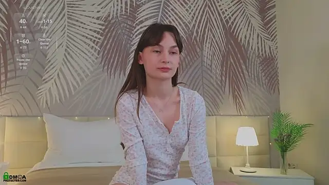 LolaPrise online show from 11-08-25, 01:42