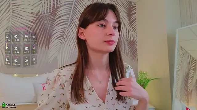 LolaPrise online show from 11-15-25, 01:42