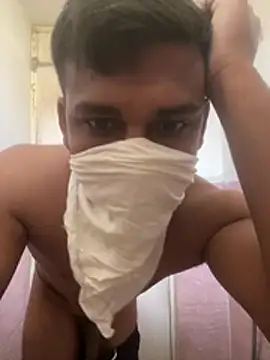 Snapshot of omkarcoll chatting on 04-05-26, 05:25 omkarcoll online show from 04-05-26, 05:25