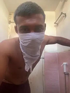 Snapshot of omkarcoll chatting on 02-13-26, 05:18 omkarcoll online show from 02-13-26, 05:18