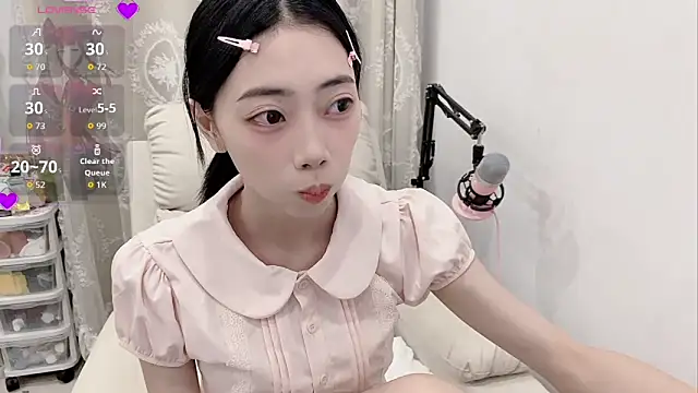 tuantuanle online show from 04-18-26, 03:58