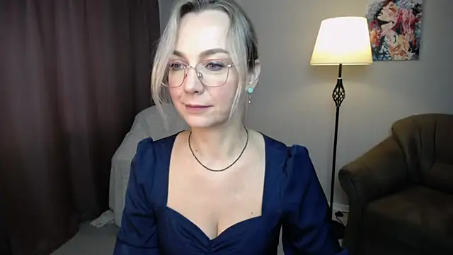 Ava Elior online show from 10-10-25, 09:43