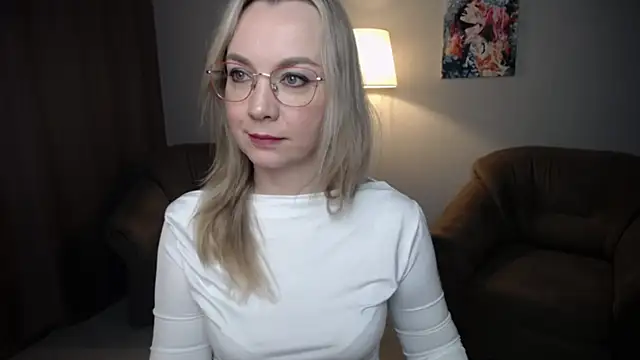 Ava Elior online show from 04-01-26, 11:11