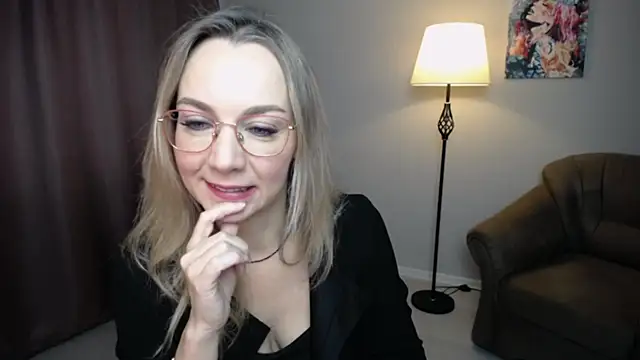 Ava Elior online show from 11-20-25, 09:32