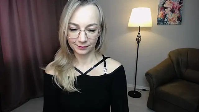 Ava Elior online show from 11-15-25, 10:19