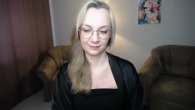 Snapshot of Ava_Elior chatting on 07-06-26, 11:39 Ava Elior online show from 07-06-26, 11:39