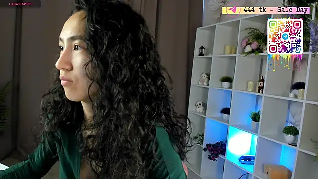 FlirtyAura online show from 05-28-26, 03:36