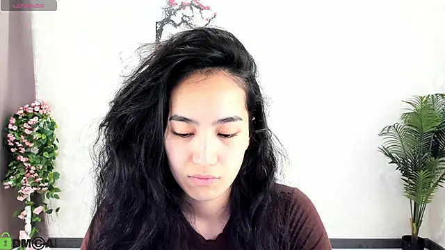 FlirtyAura online show from 11-04-25, 03:10