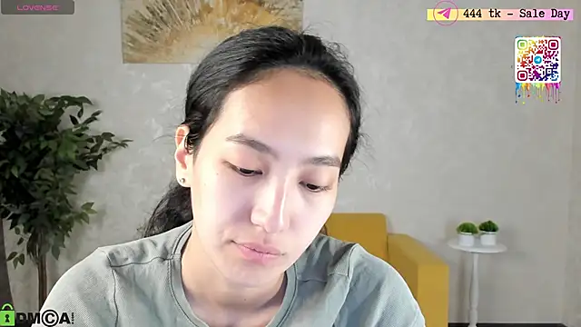 FlirtyAura online show from 05-14-26, 03:47