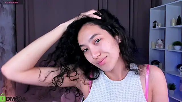 FlirtyAura online show from 07-23-26, 11:44
