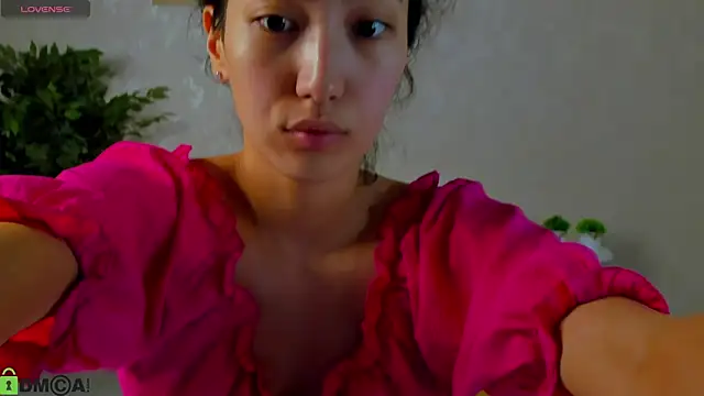 FlirtyAura online show from 04-11-26, 03:36