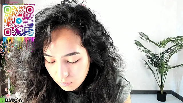 FlirtyAura online show from 09-11-25, 03:50