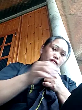 Snapshot of LanAnh-Lovely66 chatting on 09-19-25, 01:53 LanAnh-Lovely66 online show from 09-19-25, 01:53