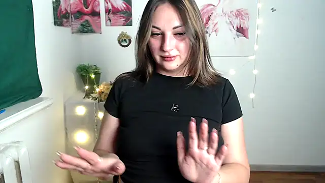Snapshot of Anitka_ani chatting on 09-29-25, 06:20 Anitka ani online show from 09-29-25, 06:20