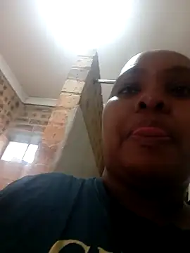 Snapshot of SativaHot96 chatting on 07-09-26, 01:10 SativaHot96 online show from 07-09-26, 01:10