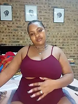 Snapshot of SativaHot96 chatting on 07-08-26, 12:13 SativaHot96 online show from 07-08-26, 12:13
