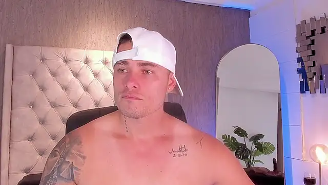 connorsmiith online show from 05-01-26, 02:05