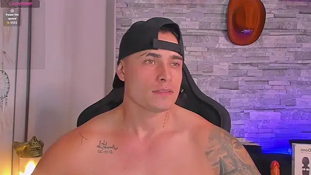 connorsmiith online show from 11-18-25, 12:15