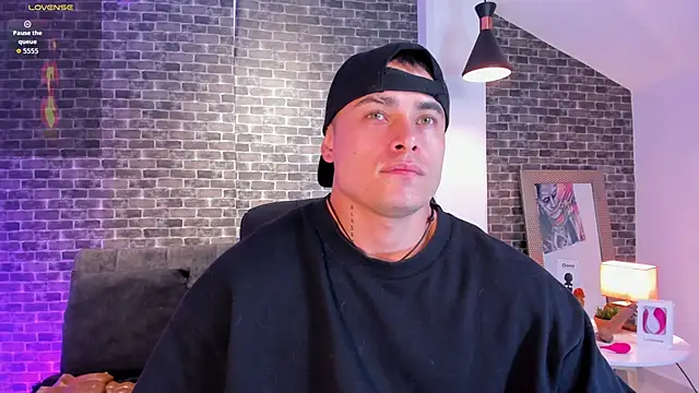 connorsmiith online show from 10-01-25, 11:36